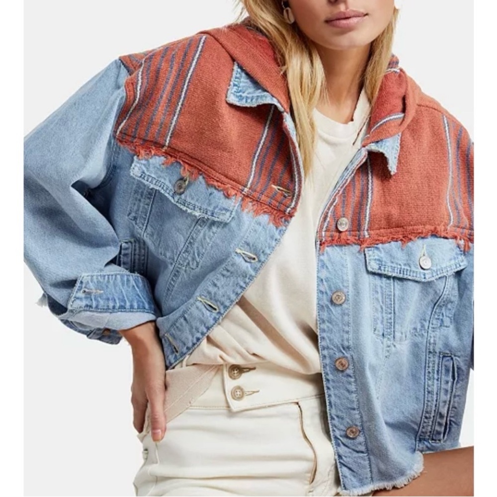 Free People Denim and Rust
Jacket Hooded Baja Wash Stripe
Jacket - Picture 2 of 6
